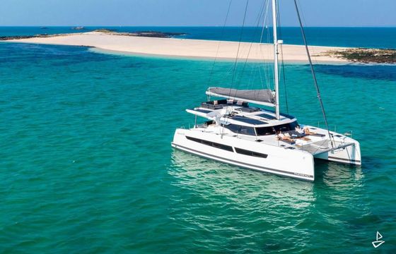 Fountaine Pajot Isla 40
