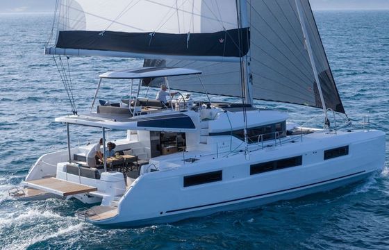 Lagoon 51