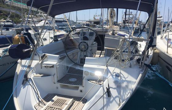 Bavaria 38