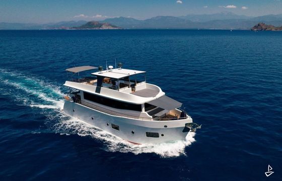 Custom Made Motoryacht