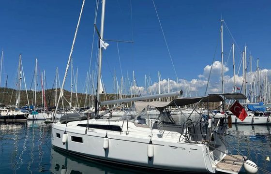 Beneteau Oceanis 34.1