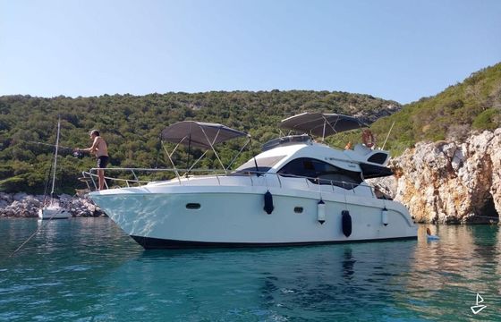 Custom Made Motoryacht