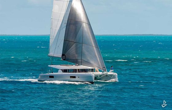 Lagoon 42