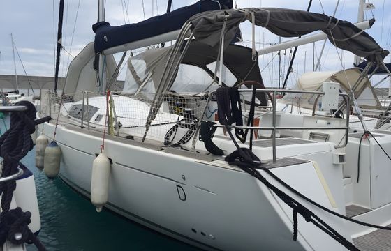 Beneteau Oceanis 46