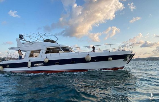 Custom Made Motoryacht