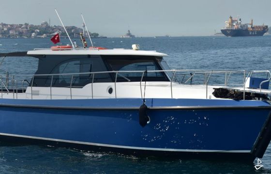 Custom Made Motoryacht