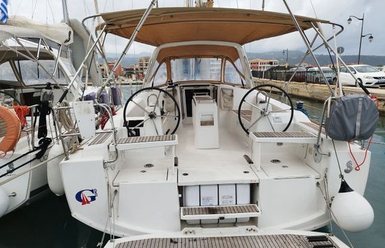 Beneteau Oceanis 38.1