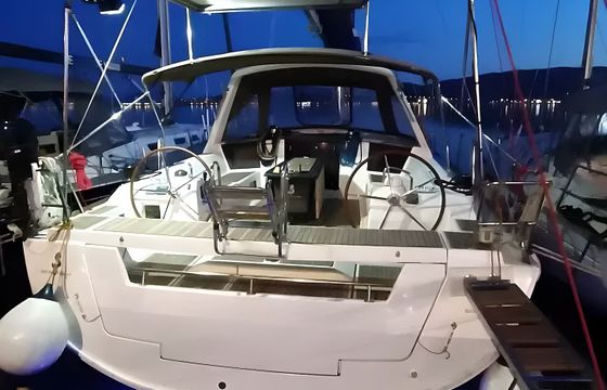 Beneteau Oceanis 45