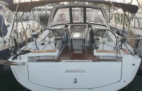 Beneteau Oceanis 41.1