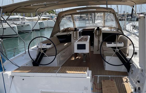 Dufour 430 Grand Large