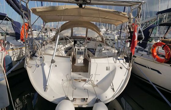 Bavaria 44
