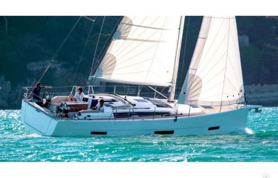 Dufour 390 Grand Large