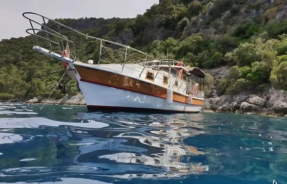 Custom Made Motoryacht