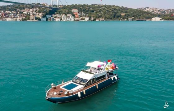 Custom Made Motoryacht