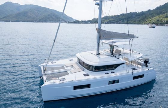Lagoon 46