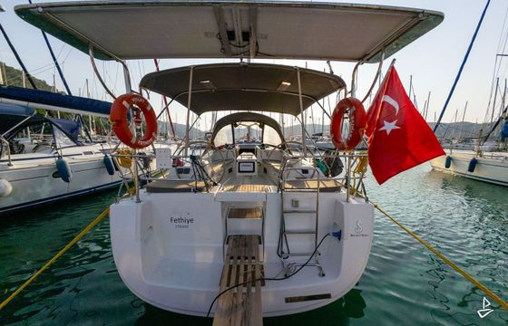 Beneteau Oceanis 40