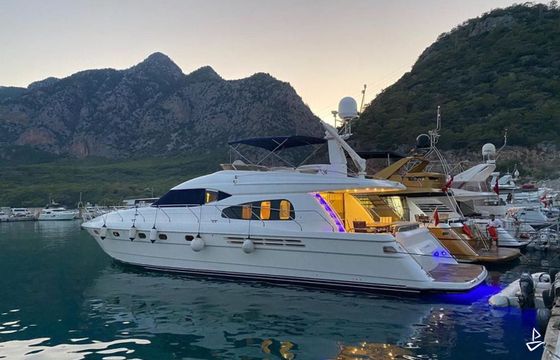 Custom Made Motoryacht
