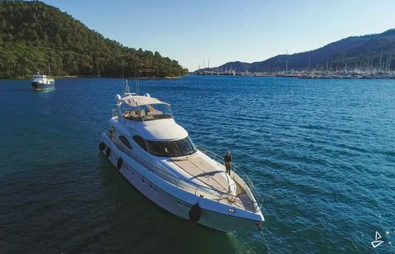 Custom Made Motoryacht