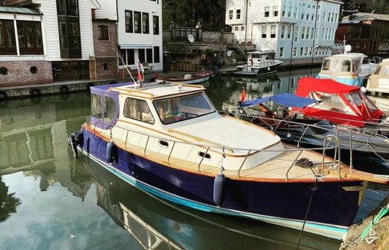 Custom Made Motoryacht