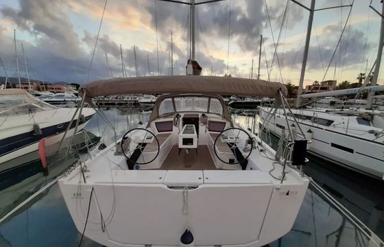 Dufour 430