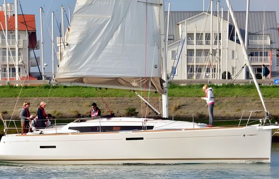 Jeanneau Sun Odyssey 389