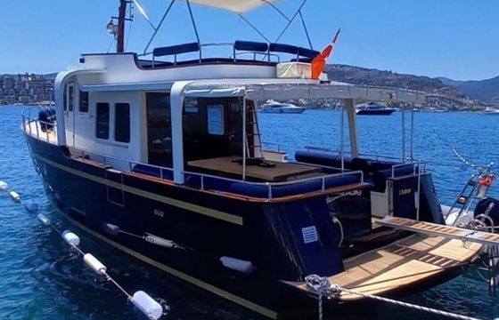 Custom Made Motoryacht