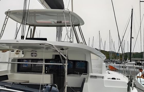 Lagoon 46