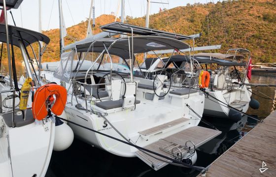 Beneteau Oceanis 46.1