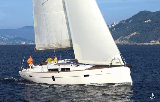 Hanse 445