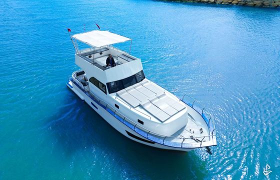 Custom Made Motoryacht