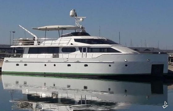 Benetti 100