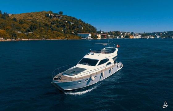 Custom Made Motoryacht