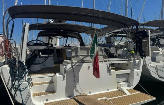 Dufour 470