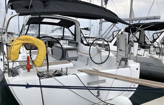 Beneteau Oceanis 41.1
