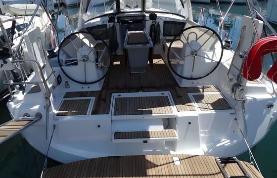 Beneteau Oceanis 41.1