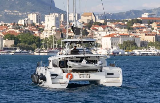 Lagoon 46