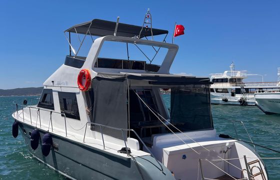 Custom Made Motoryacht