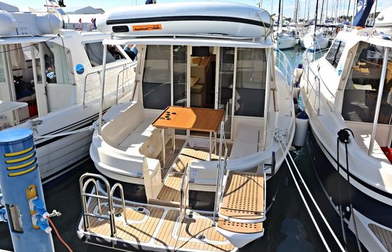 Adria 1002V