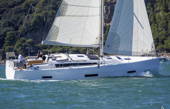 Dufour 430