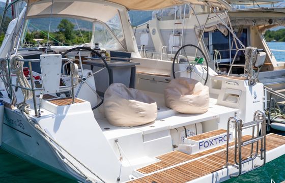 Beneteau Oceanis 45