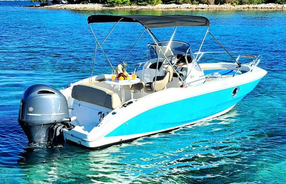 Sessa Marine Key Largo 26