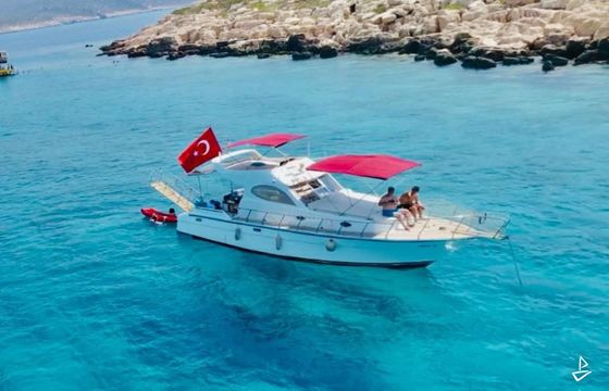 Custom Made Motoryacht