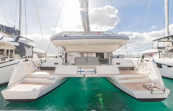Lagoon 42