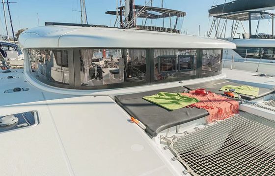Lagoon 42