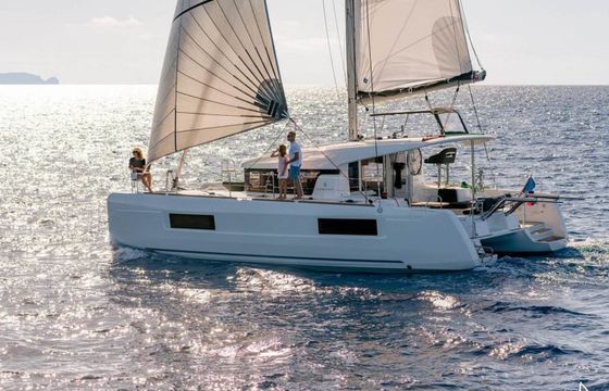Lagoon 40