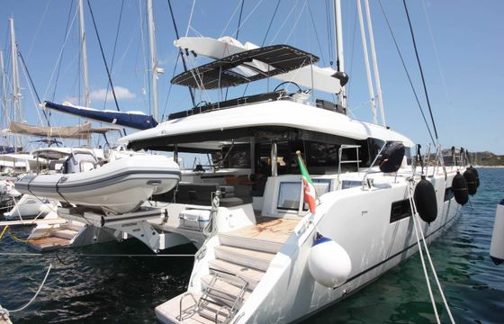 Lagoon 620