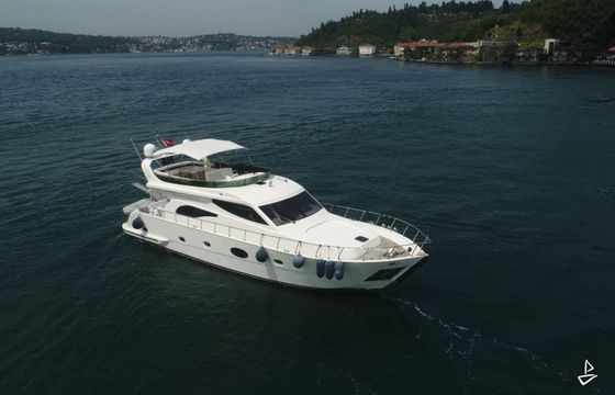 Custom Made Motoryacht