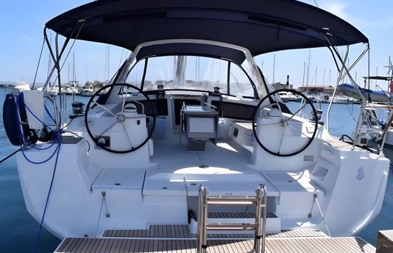 Beneteau Oceanis 48