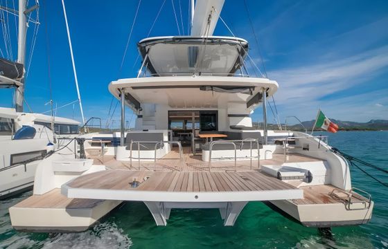 Lagoon 55