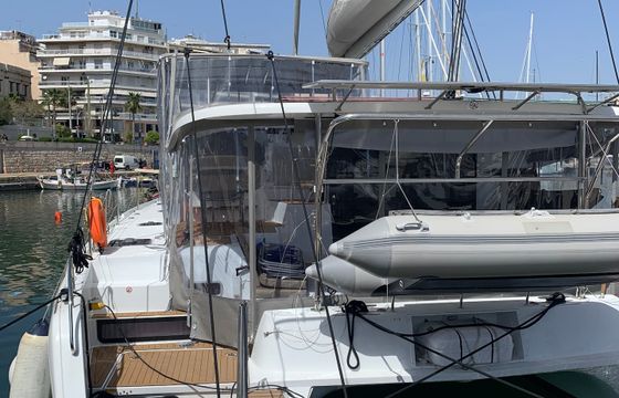 Lagoon 42